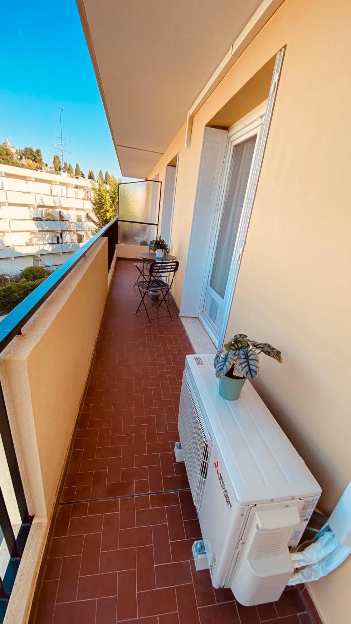 Joli 3pieces Refait A Neuf Et Tres Bien Situe Apartamento Cannes